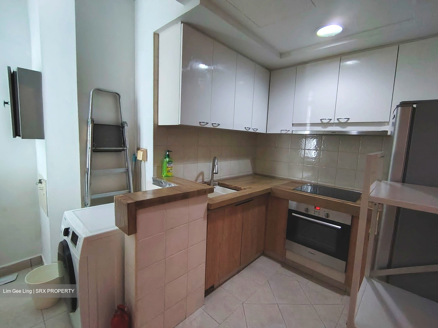 Burlington Square (D7), Apartment #577808711